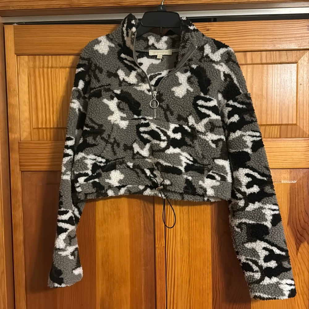 Cano cropped sweater
